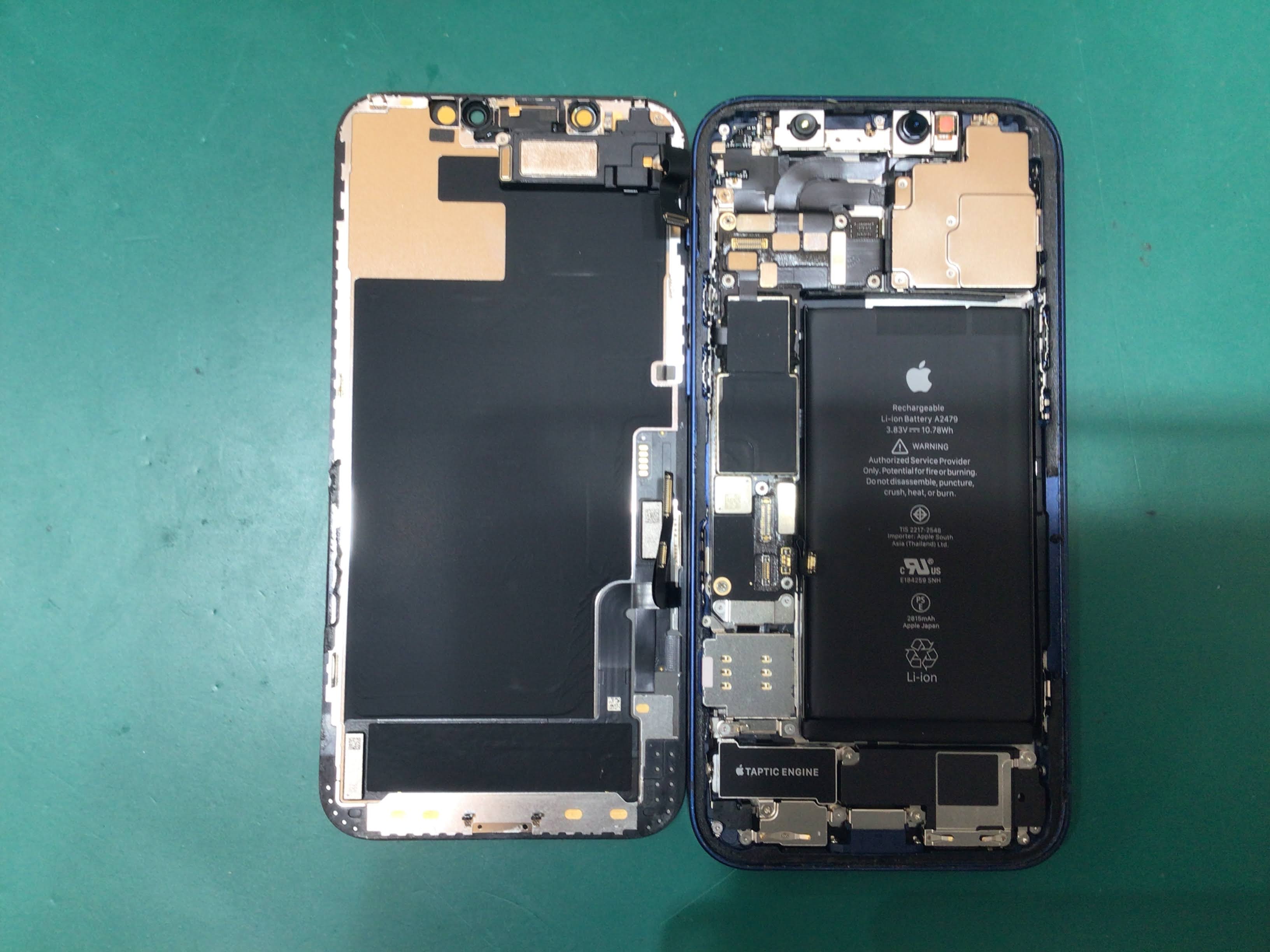 iPhone13Proバッテリー交換をさせて頂きました。